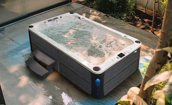 Deck Series San Mateo hot tubs for sale